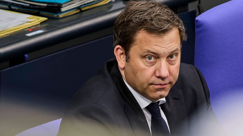 Finanzminister Lars Klingbeil: Jetzt klingt er schon wie sein Vorgänger