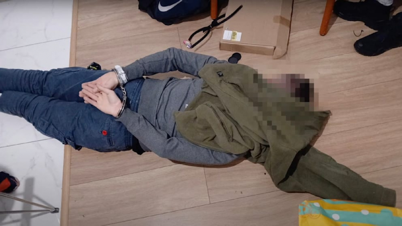 Hooligans sollen Flüchtlinge geschleust haben