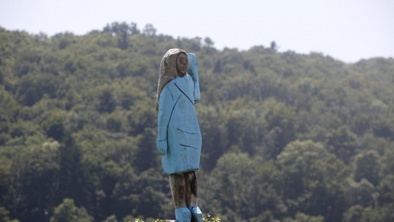 Skulptur von Melania Trump in ihrer Heimat verschwunden