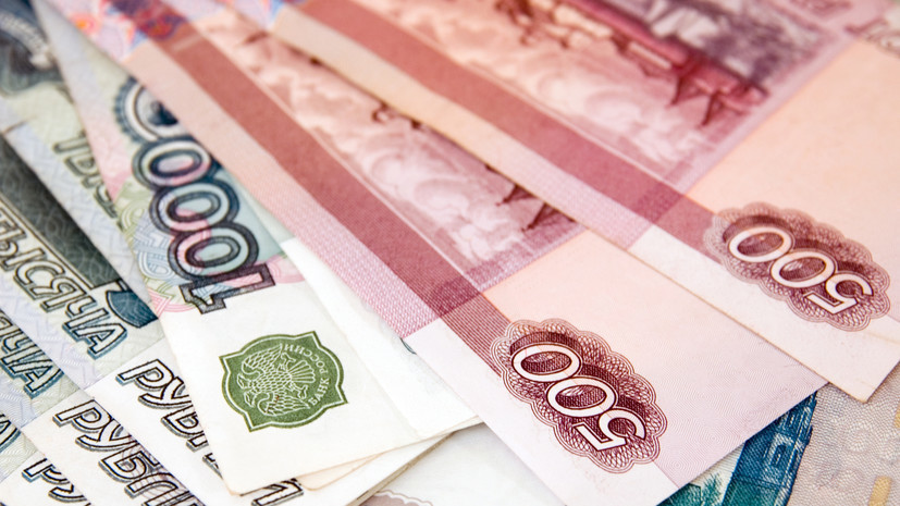 С введением лимитов: как в России изменились правила перевода денег без открытия банковского счёта