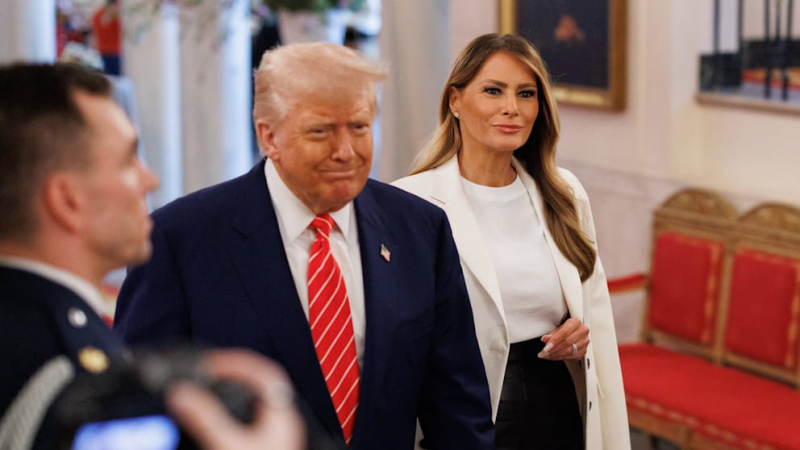 Biograf räumt mit Trumps Bussi-Show auf
