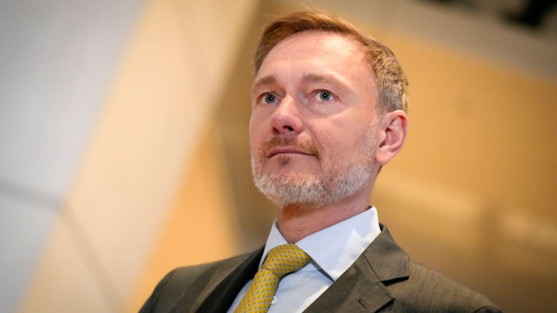 Bundesregierung genehmigt neuen Lindner-Job