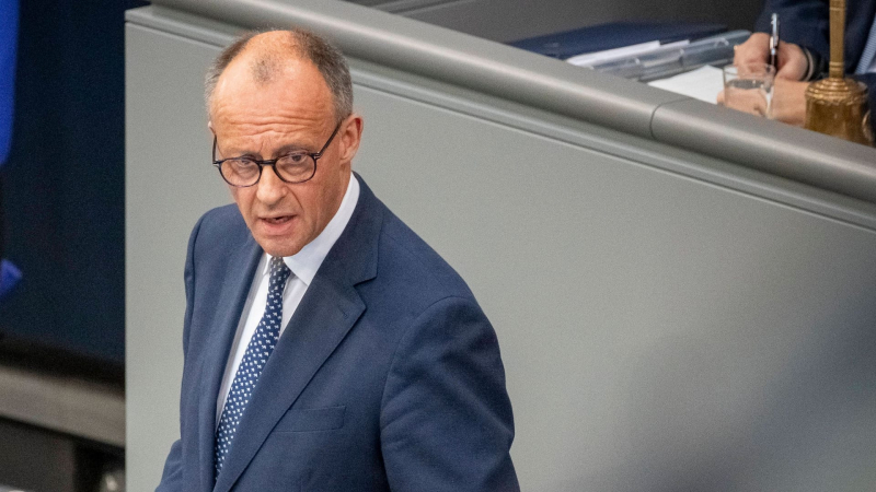 Feiertags-Abschaffung: Friedrich Merz fordert "Kraftanstrengung"